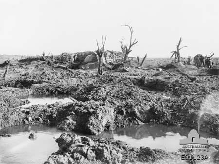 Ypres Sector 1917  Mud Shell holes WWI